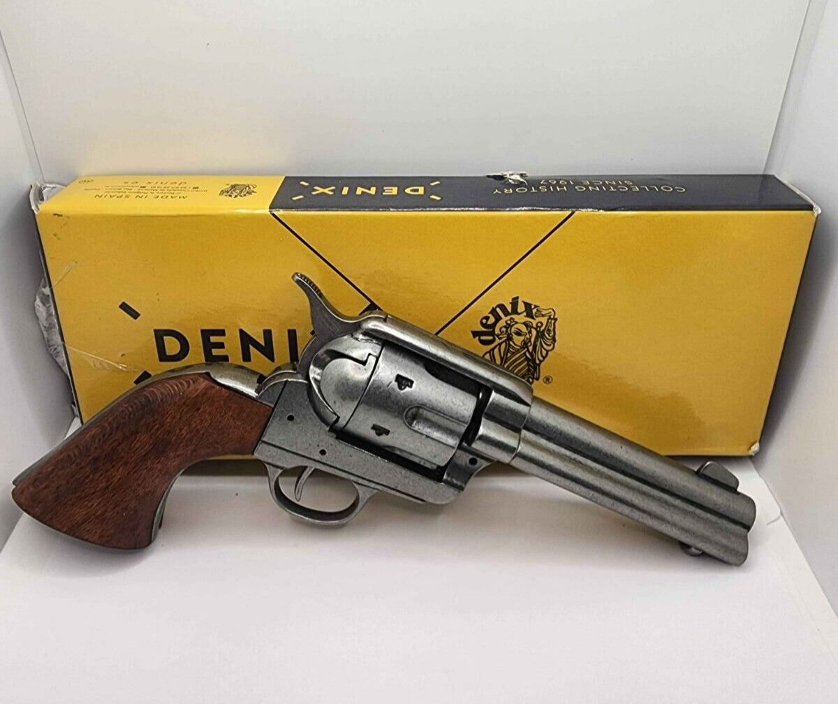 Denix  M1873 Colt 45 Peacemaker Fast Draw Replica - Antique Gray Finish OPEN BOX