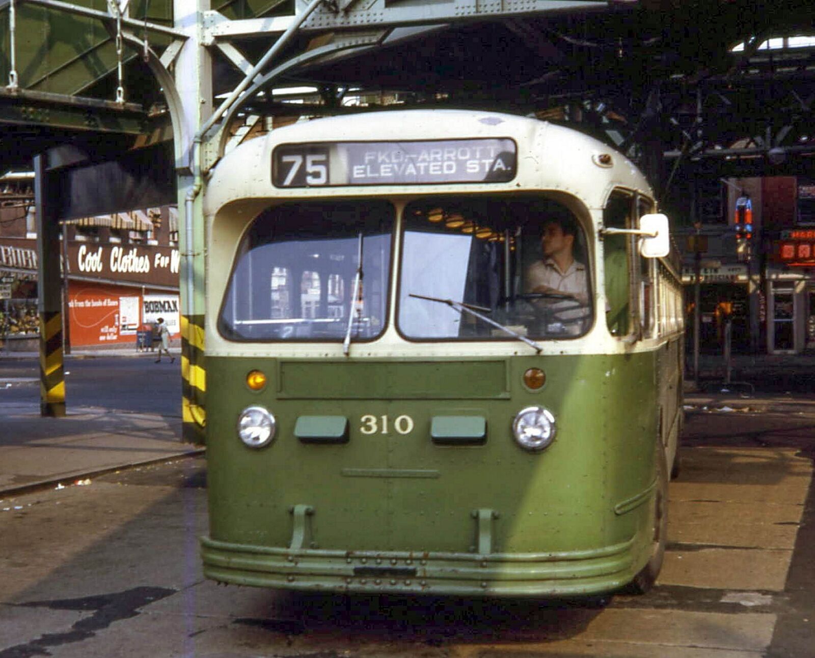 1967 PHILADELPHIA TRANSIT Trolley Bus Arrott El Station PHOTO  (212-E)