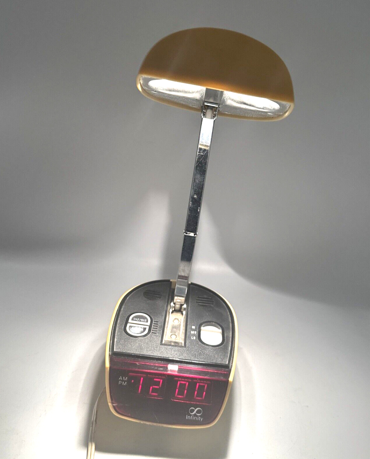 Vintage Infinity C-591 Alarm Clock Fold Up Lamp Mustard Hong Kong Retro 1970s As