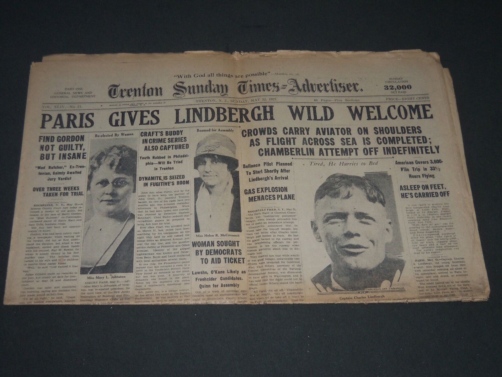1927 MAY 22 TRENTON TIMES NEWSPAPER PARIS GIVES LINDBERGH WILD WELCOME - NP 2582