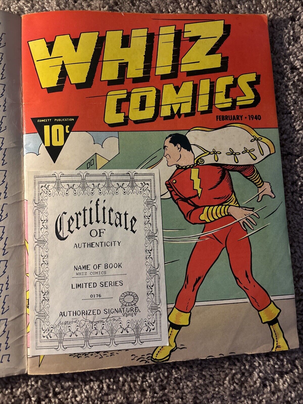 DC Treasury F-4 Famous First Edition: Whiz Comics #1 (1974) Bronze Age DC Comic