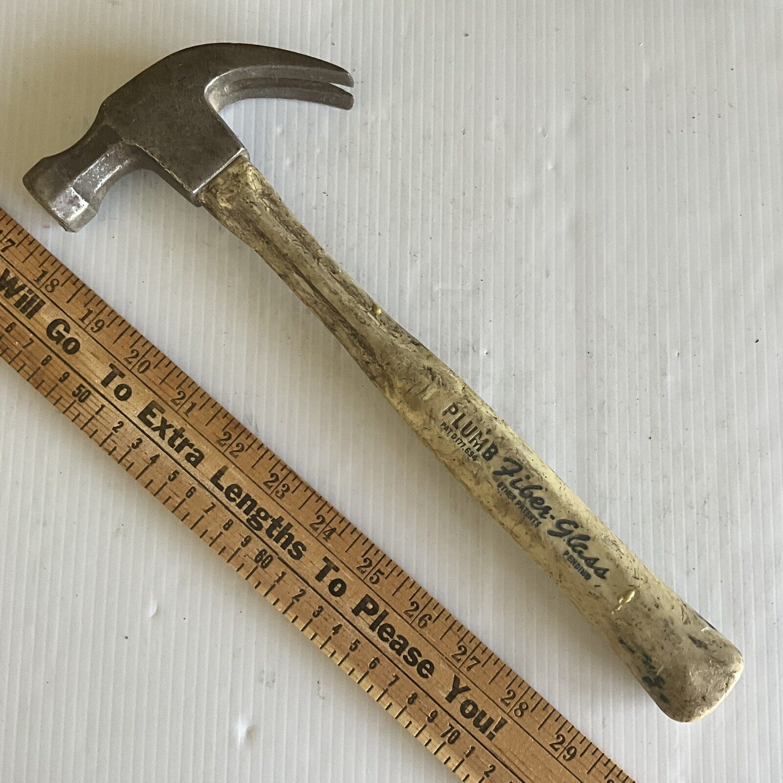 Vintage Very Rare Plumb Fiber Glass 16 oz Claw Hammer