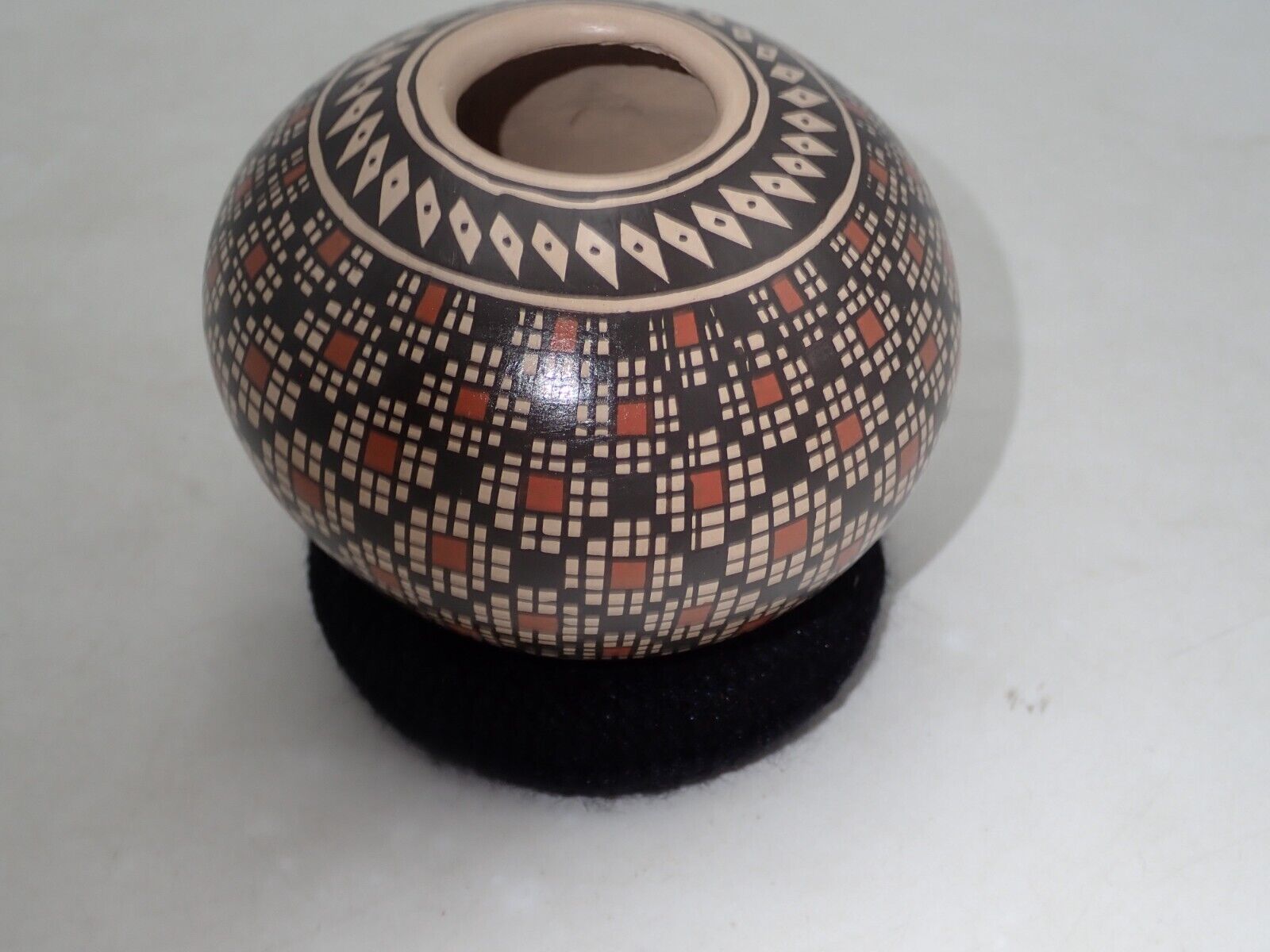 Mata Ortiz Hand built and Hand Painted  Pot or Olla  by  Irma Martinez