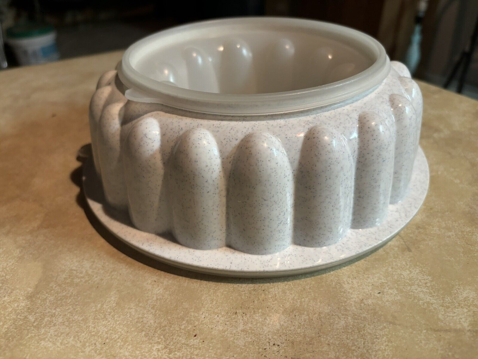 Tupperware Vintage Jello Mold Ice Ring Speckled Gray Large 3 Piece #1202