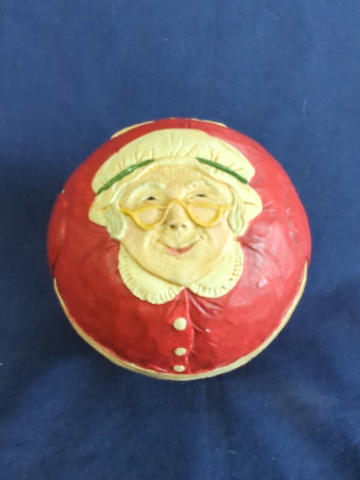BRIERE Folk Art Pull Toy 1988 Mrs Claus Ball (Good condition)