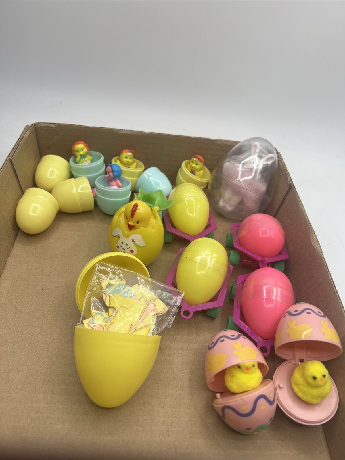 Vintage Plastic Easter Toy Egg Lot Chick Figures Treats Wagons Puzzle Imperial
