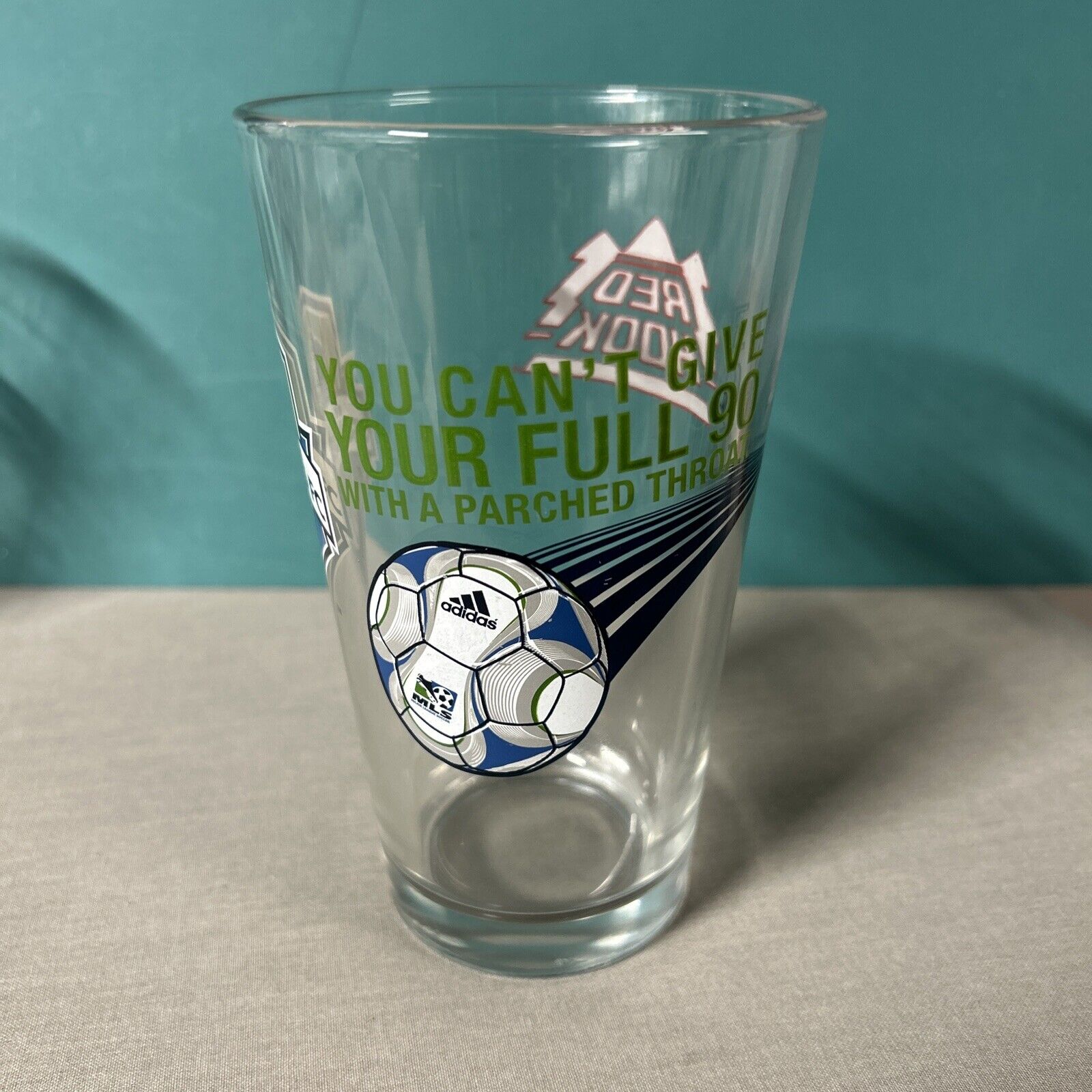 Rare Redhook Beer 16 OZ Pint Glass SEATTLE SOUNDERS Soccer Team Full 90 Parched