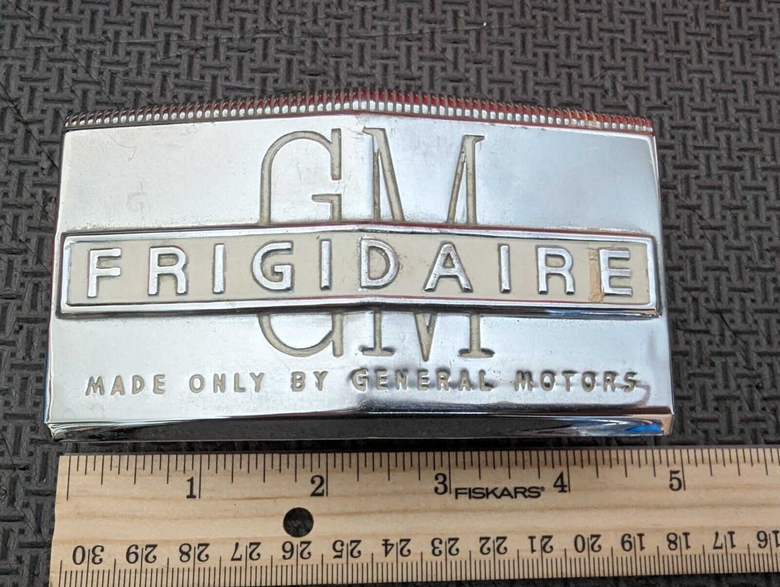 Rare Vintage Retro GM Frigidaire Emblem Badge Plate Nice Shape