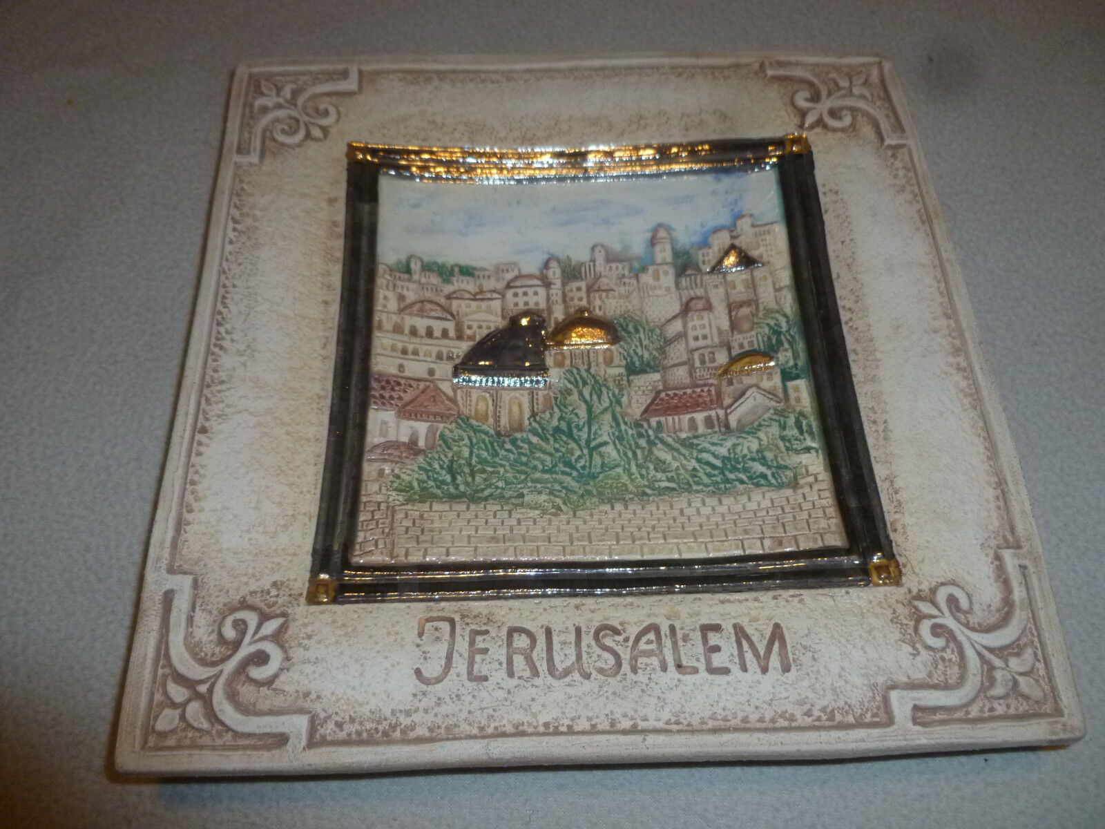 HAND PAINTED JERUSALEM CERAMIC WALL HANGING PLATE DOMAR GOLD PLATINUM ISRAEL >>>