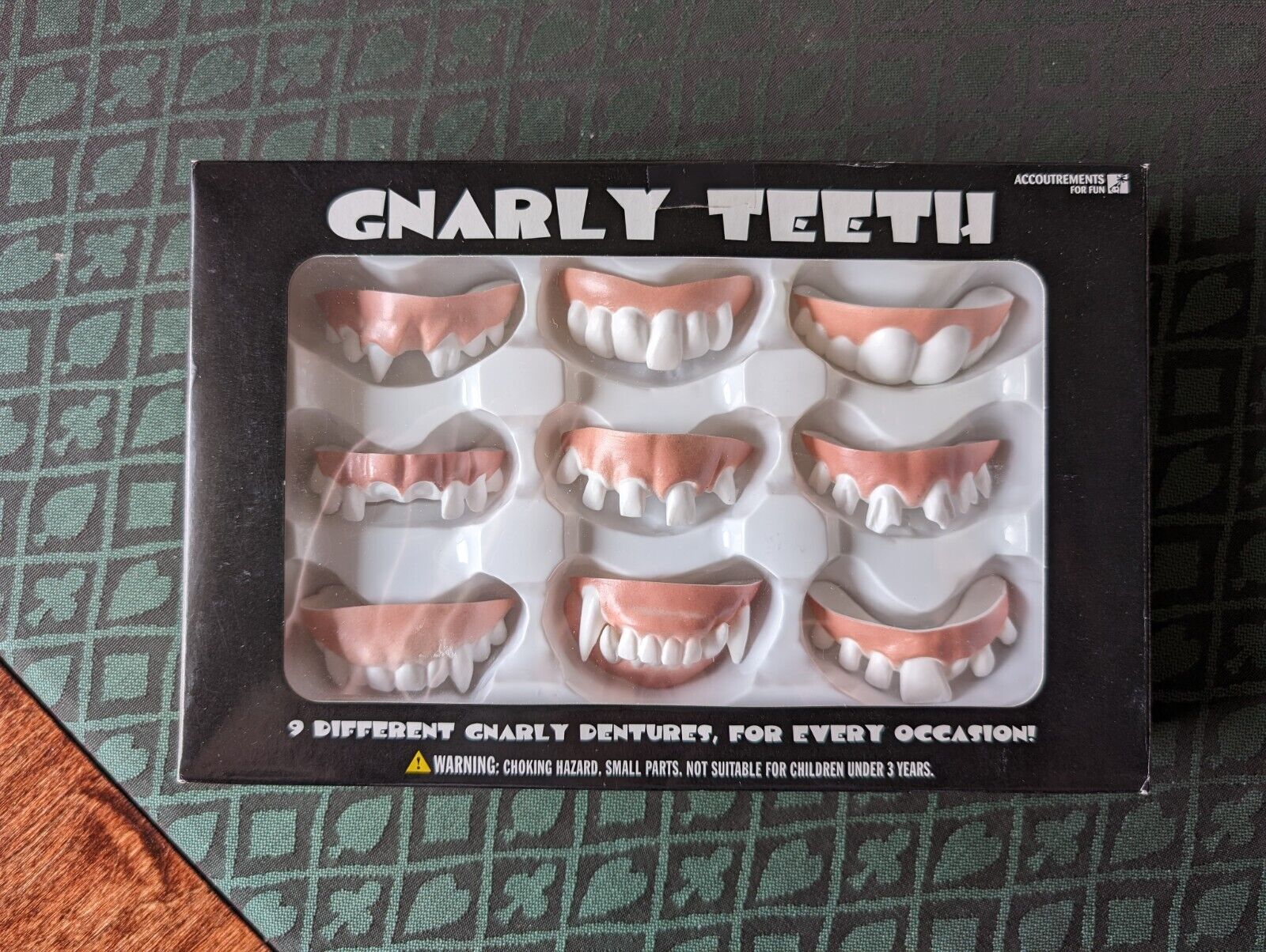 Gnarly Teeth 9 Assorted Pieces - New
