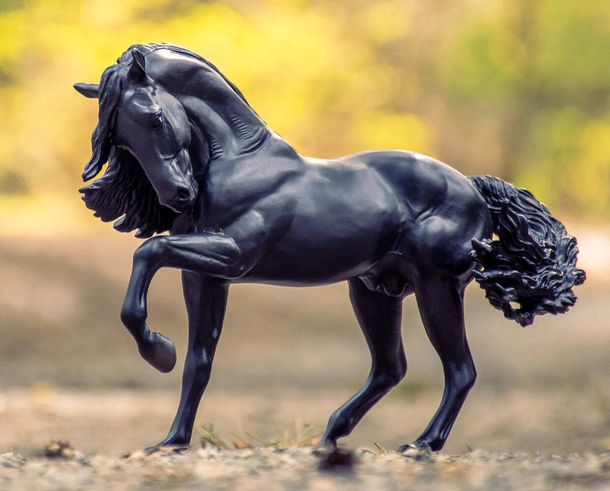 BREYER HORSES #1859 Sjoerd Champion Friesian Stallion Traditional NEW