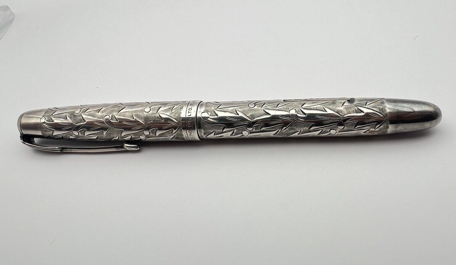 Extremely Rare Platinum Sterling Silver Hand Carved Fountain Pen circa 1930s