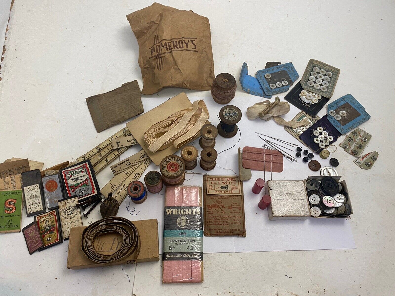 Antique Sewing Accessories Lot