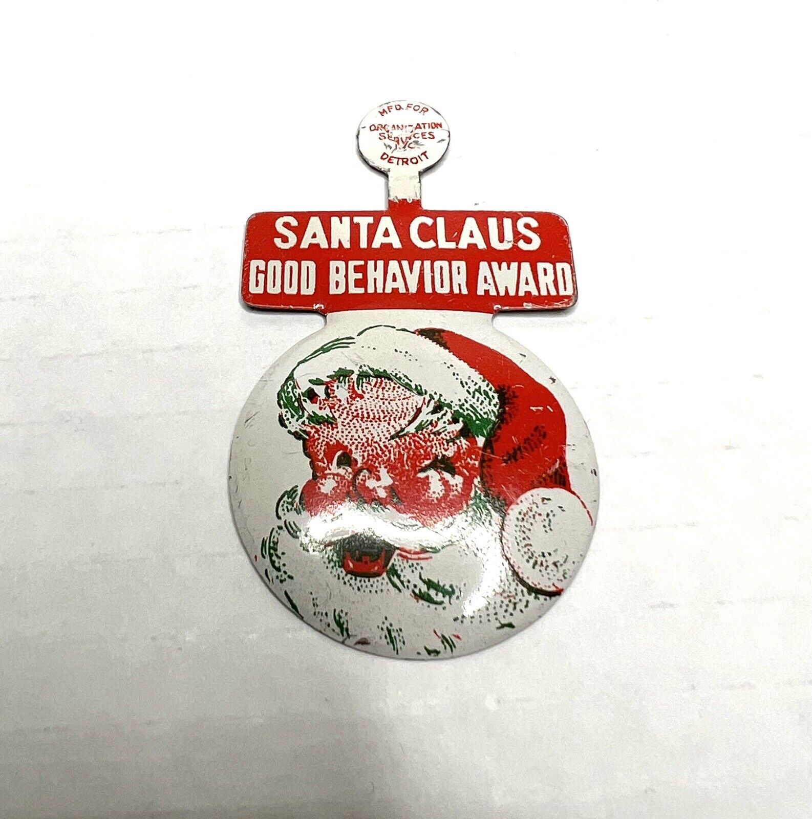 Vintage 1950’s Santa Claus Christmas Tab Style button Good Behavior Award