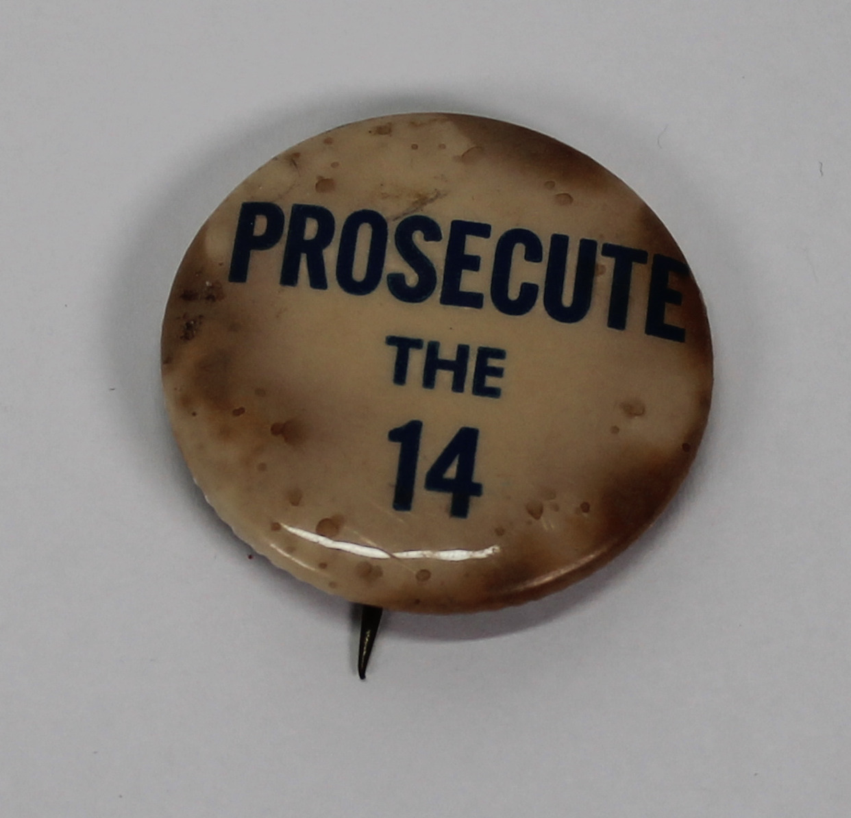 Prosecute the 14 vintage pin RARE 8644