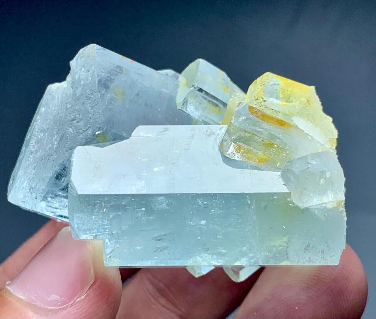 Aquamarine Crystal, Aqua Crystals From Skardu Pakistan 255 Carat
