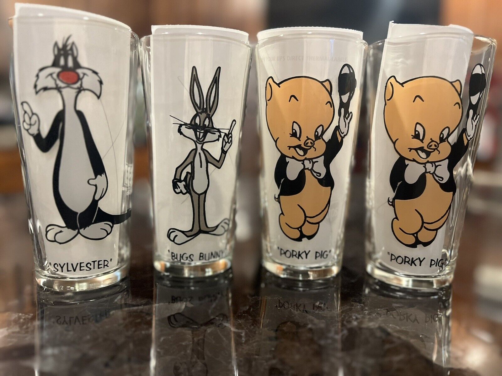 Lot of 4 Looney Tunes Pepsi Collector Glass Warner Bros 1973 Vibrant Colors Vtg