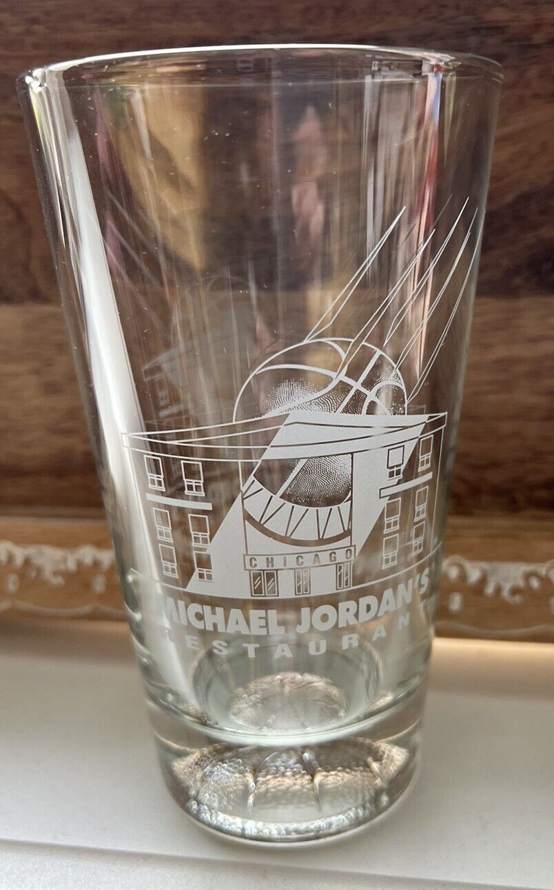 Michael Jordan\'s Chicago Restaurant 12 Oz  Drinking Glass 1990’s