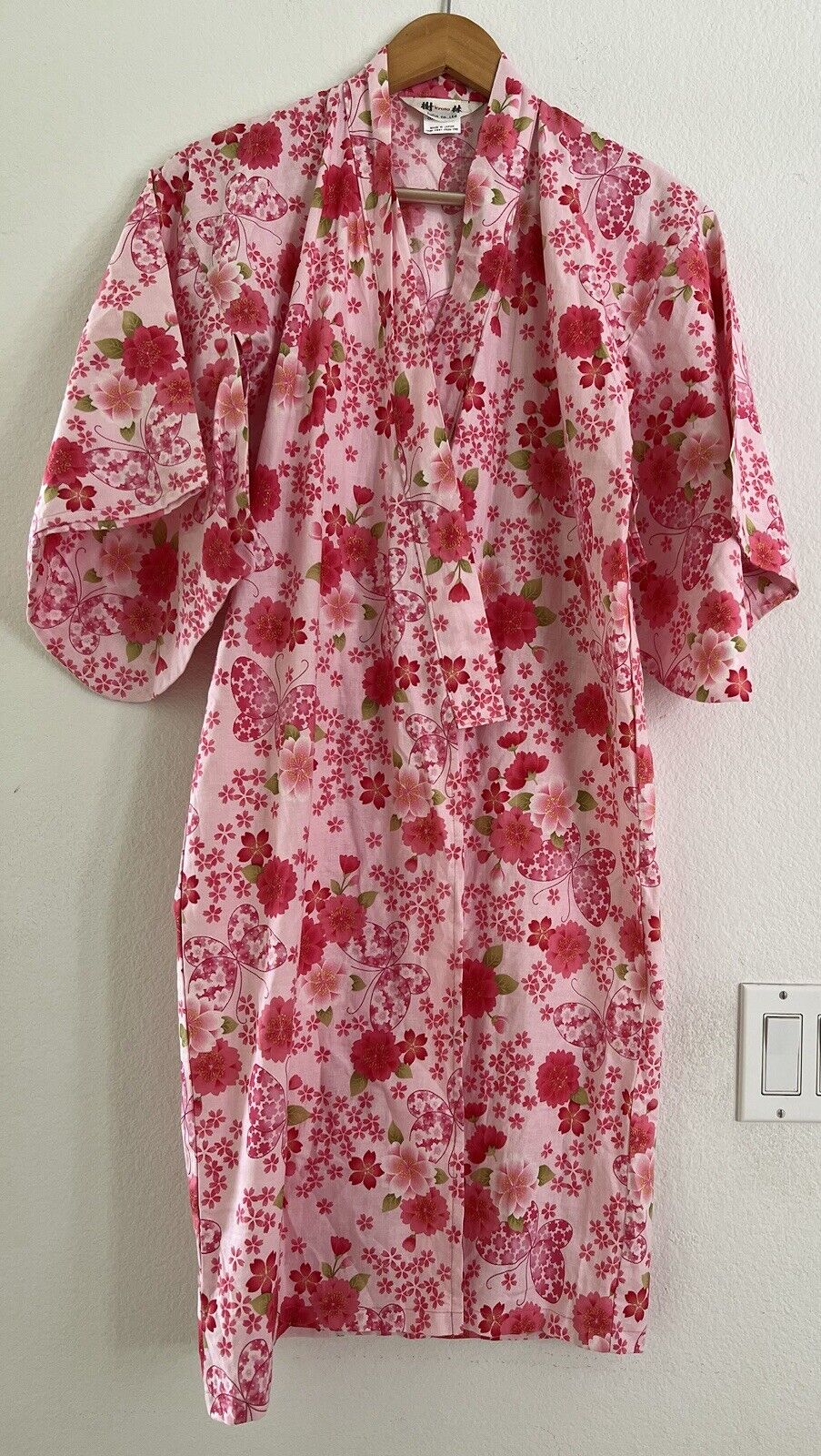 Kyoto Julin Co. Ltd Japan Cotton Kimono Pink Red Floral Print Size/Length 40 in