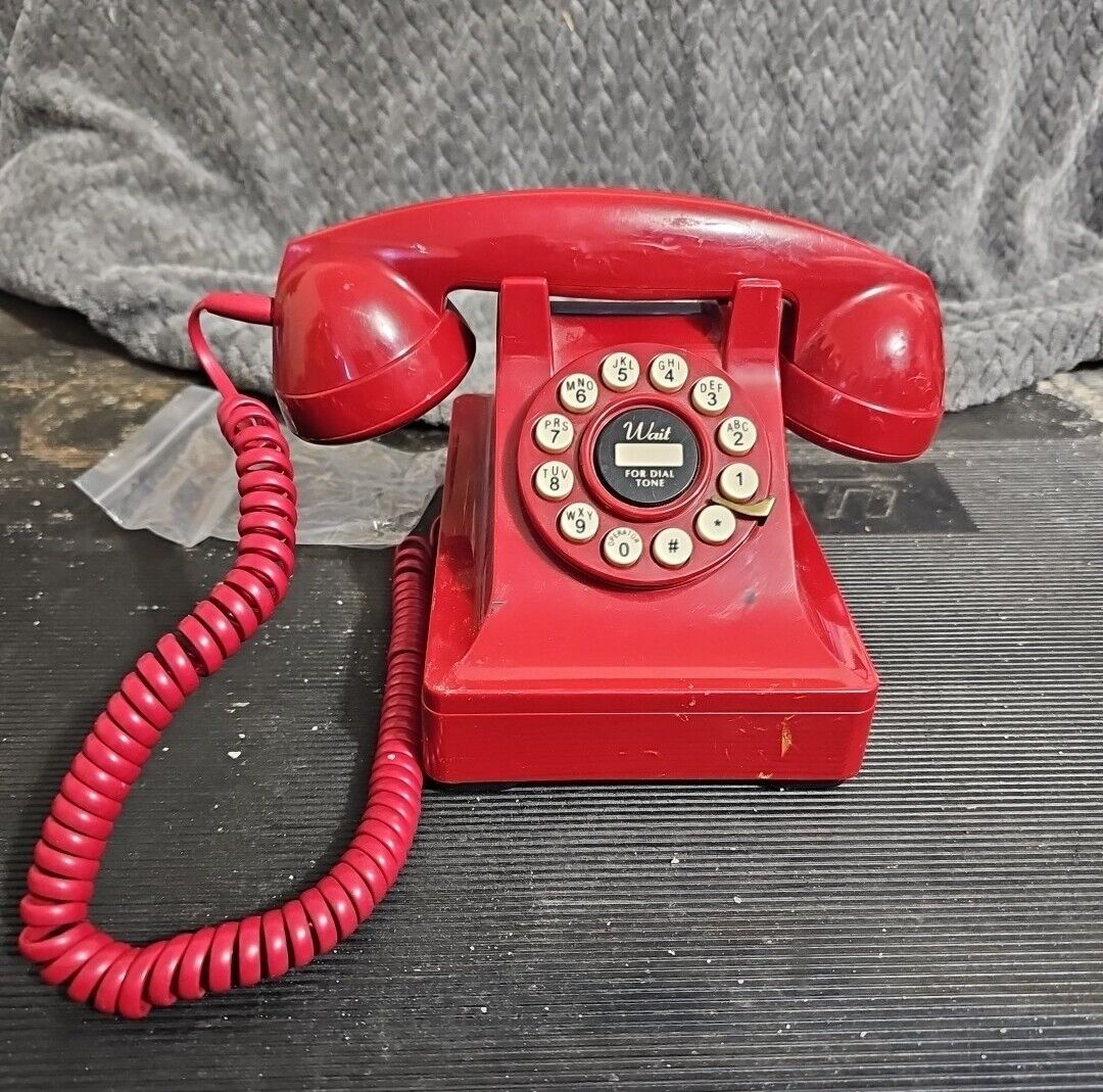 CROSLEY Retro Red Push Button Desk Telephone Model #302 Made in 2003