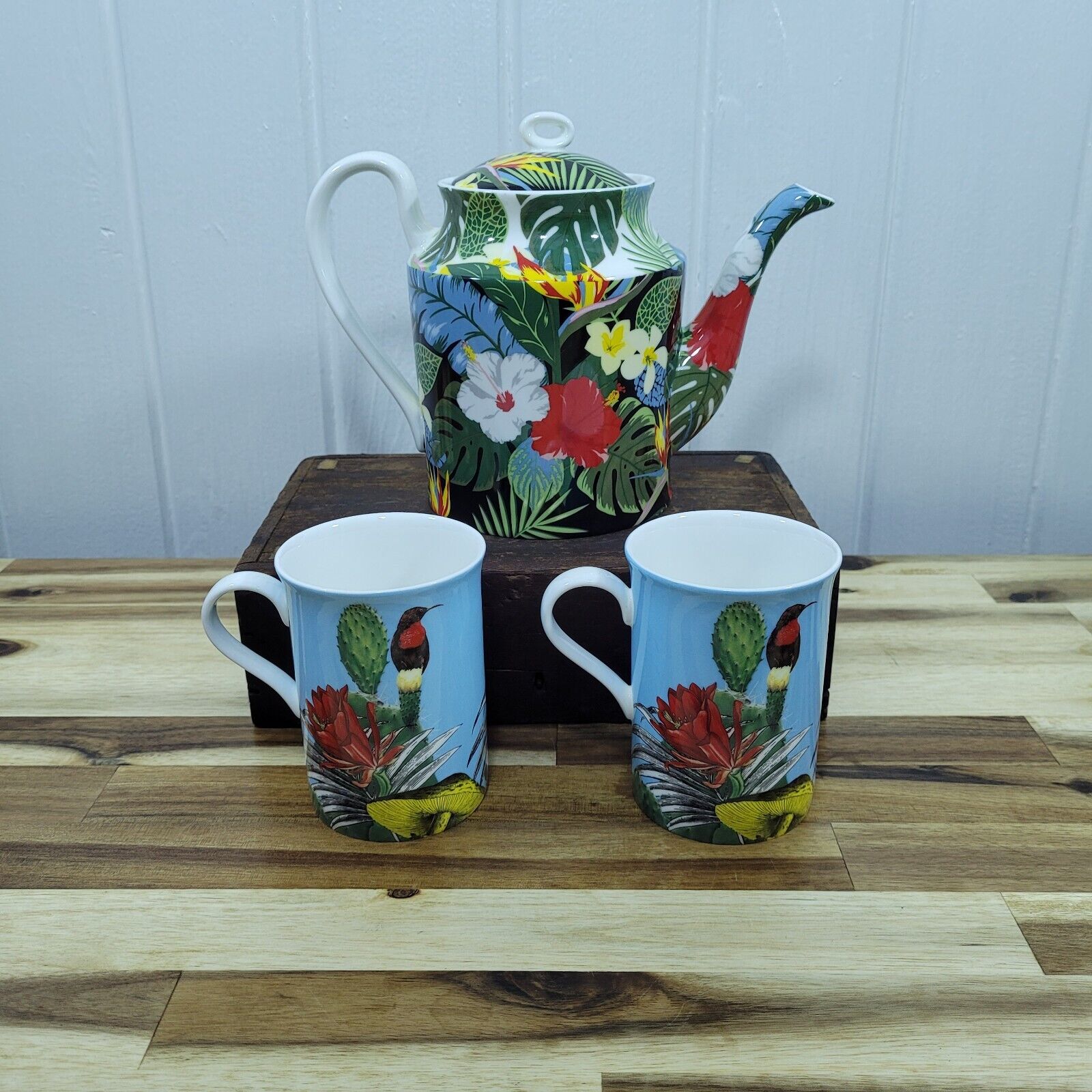 NEW Stechcol GRACIE Bone China Coastline Import Tropical Flowers Teapot Mug Set