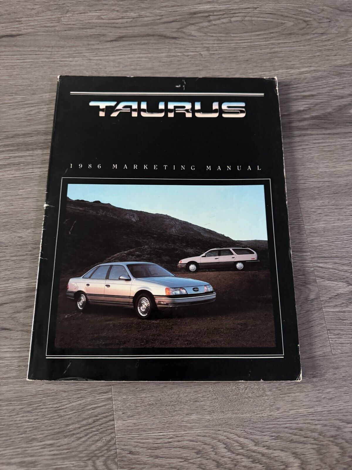 1986 Ford Taurus Marketing Manual