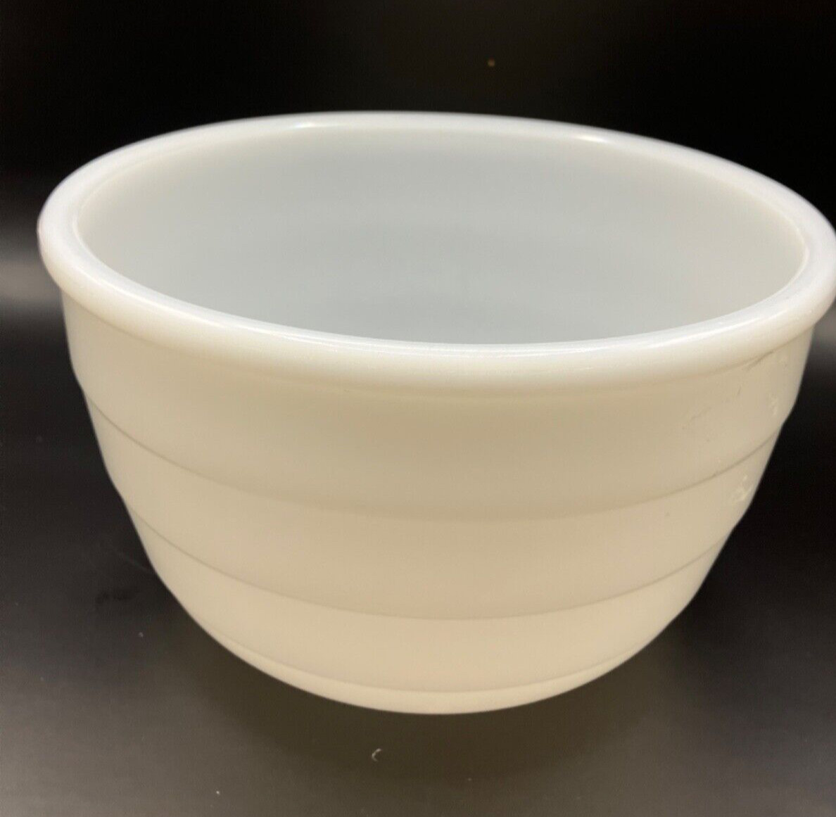 Vintage GE General Electric Milk Glass 7-1/4” Mixer Bowl White Ribbed