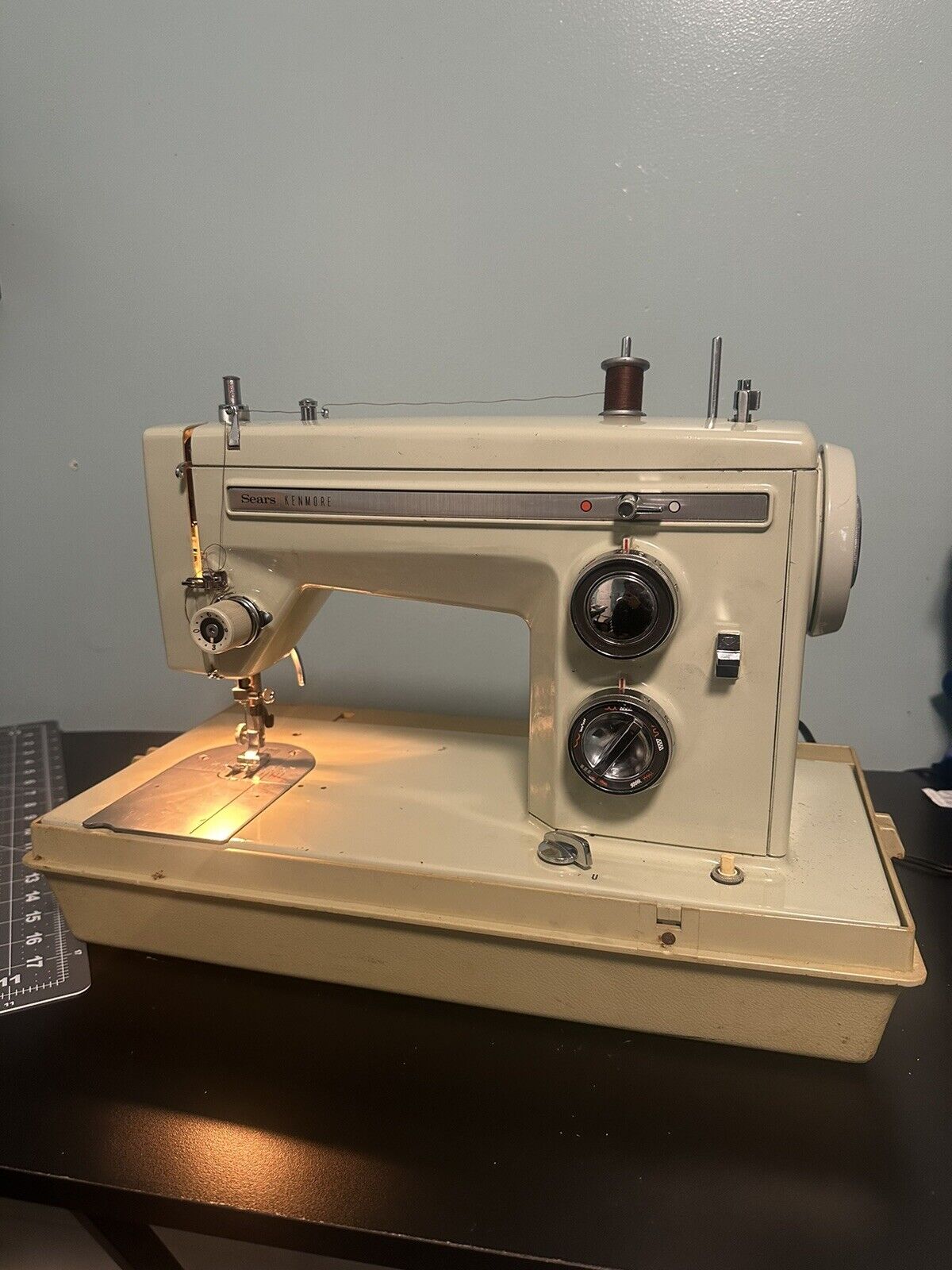 vintage sears kenmore sewing machine 158.14001  made in japan great condition