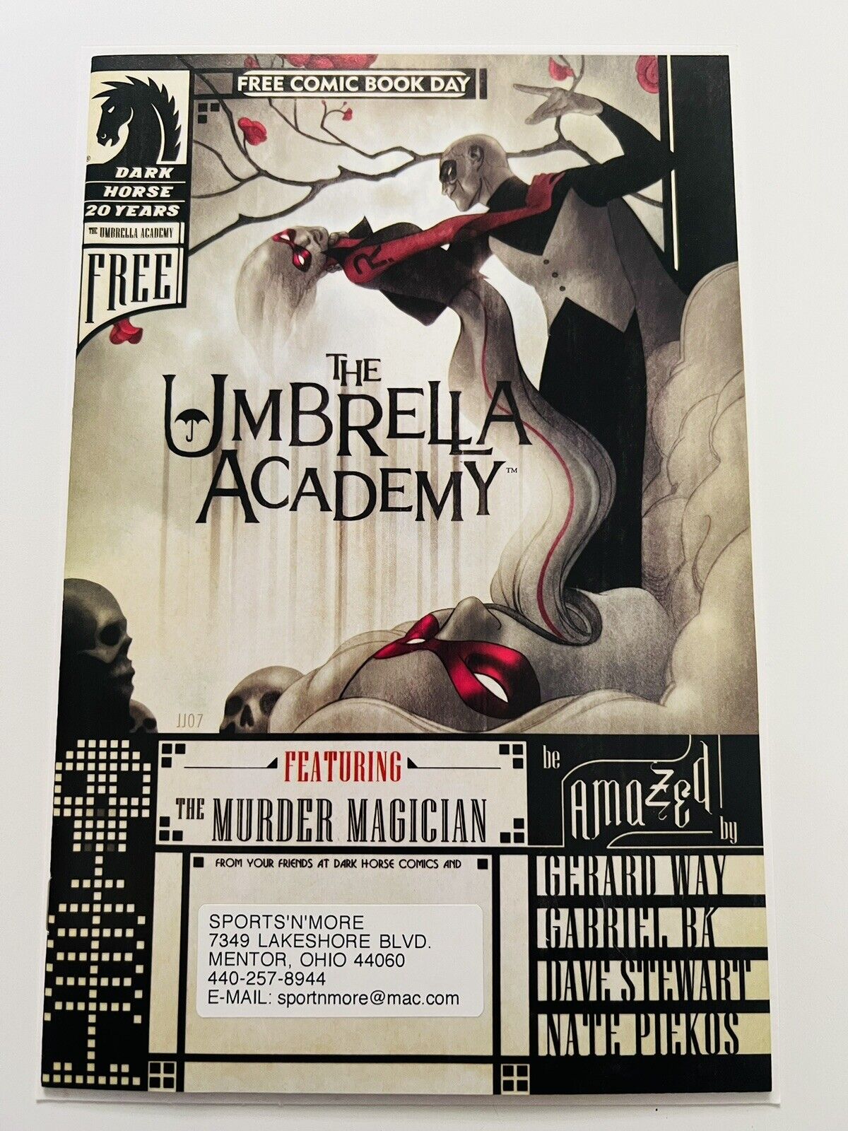 The Umbrella Academy #1 (Dark Horse Comics, Free Comic Day  2007)