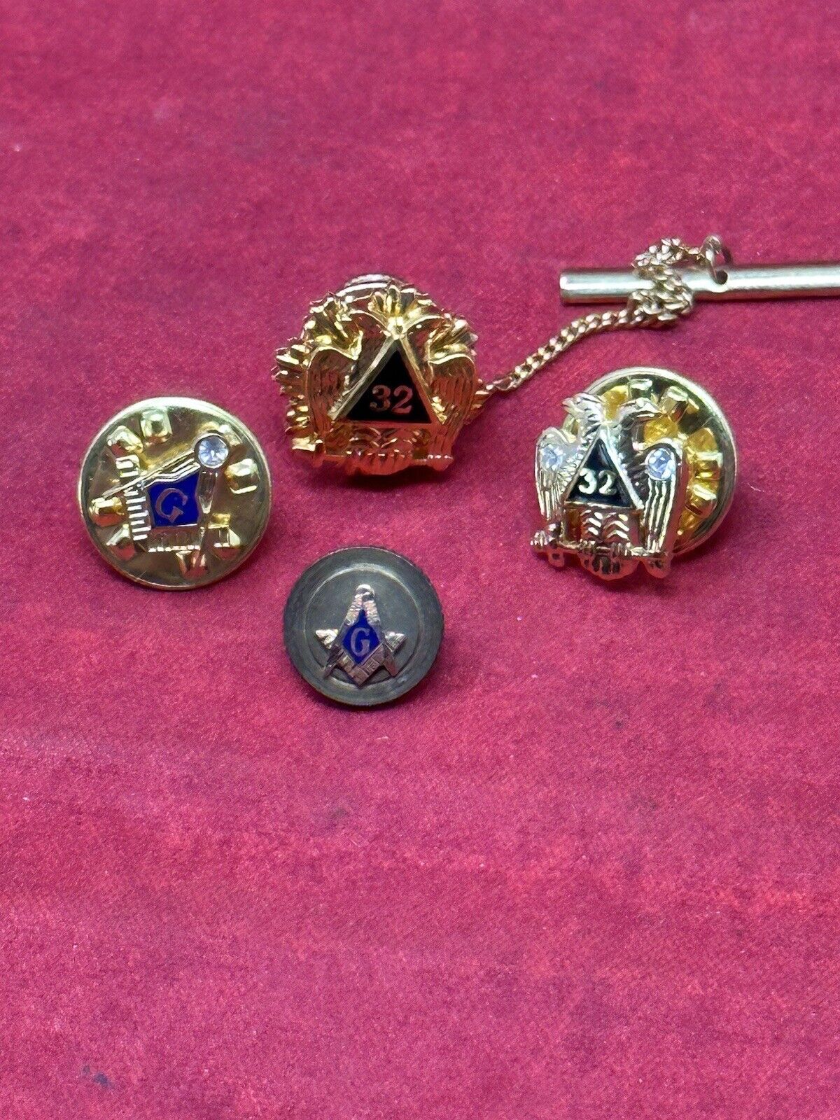 4 Free Mason 32nd Level Jewelry - Pins, Tie Tacks, Vintage