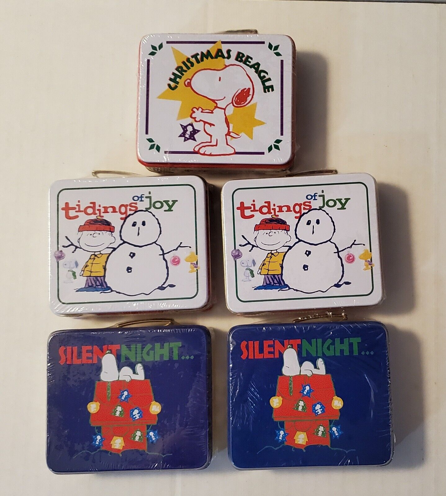 Vintage lot of 6 Peanuts Snoopy Christmas candy tins - mini lunch box tins ASC