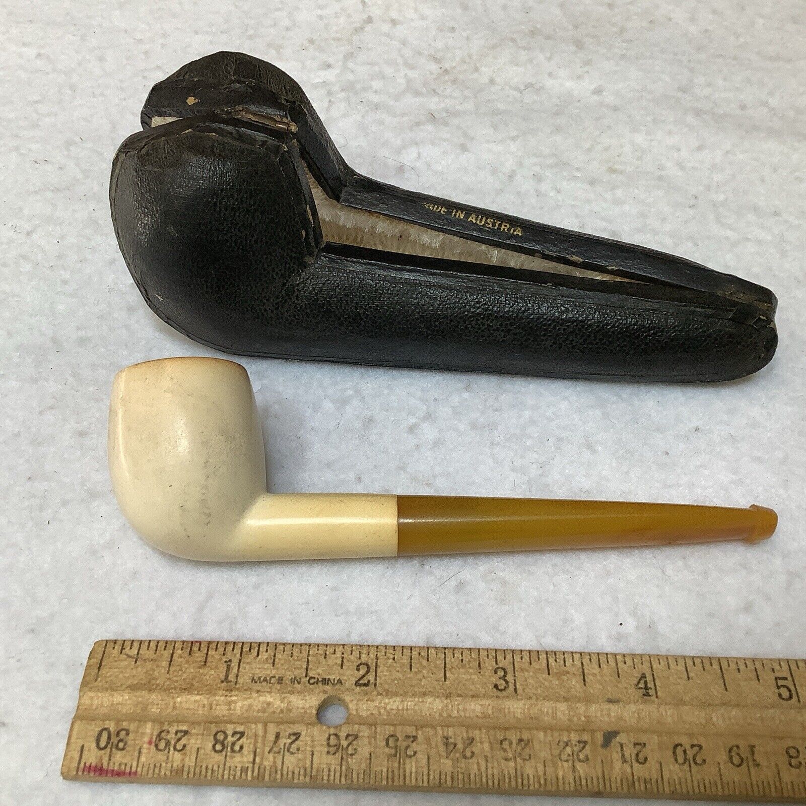 Vintage Genuine Meerschaum tobacco pipe straight with real Amber stem + case