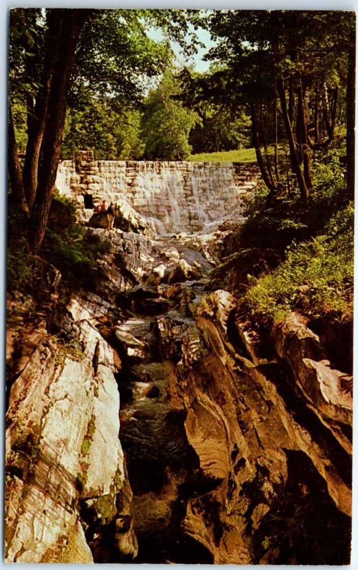 Postcard - The White Marble Dam & Chasm, Massachusetts, USA