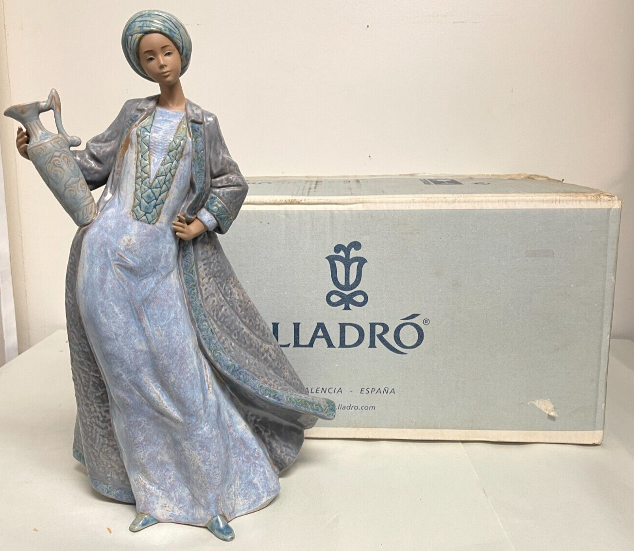 LLADRO - Figurine #2439 