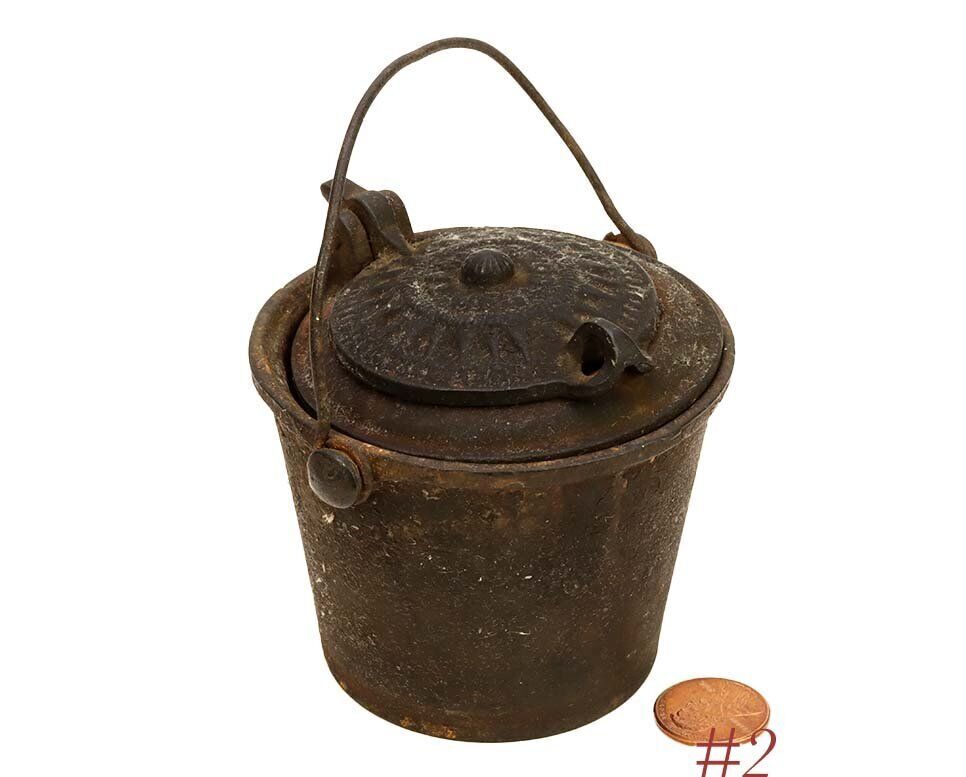 small 3 inch OLD ANTIQUE CAST IRON GLUE LEAD POT home melting
