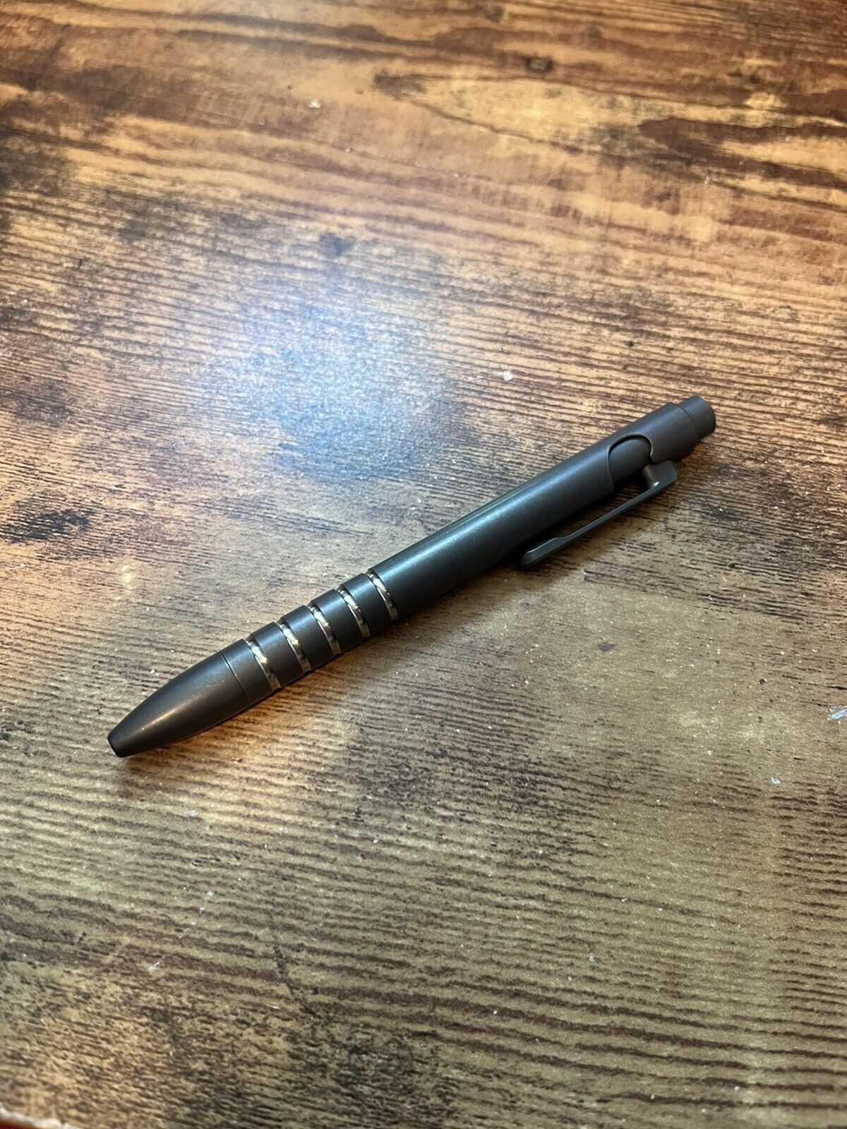 Smooth Precision Pen. Titanium. MINI