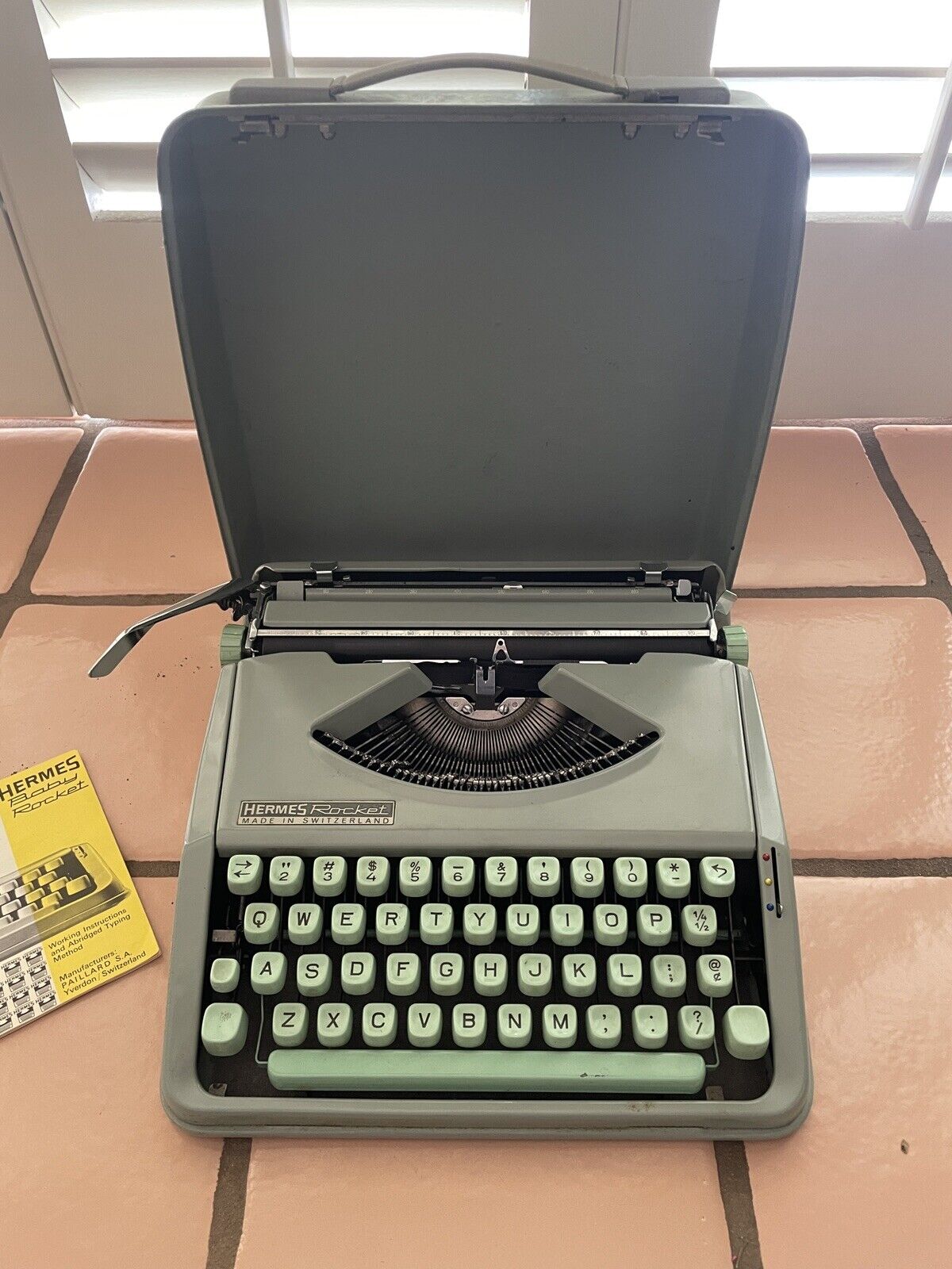 Vintage HERMES ROCKET BABY Green Portable Typewriter Made Switzerland with Case