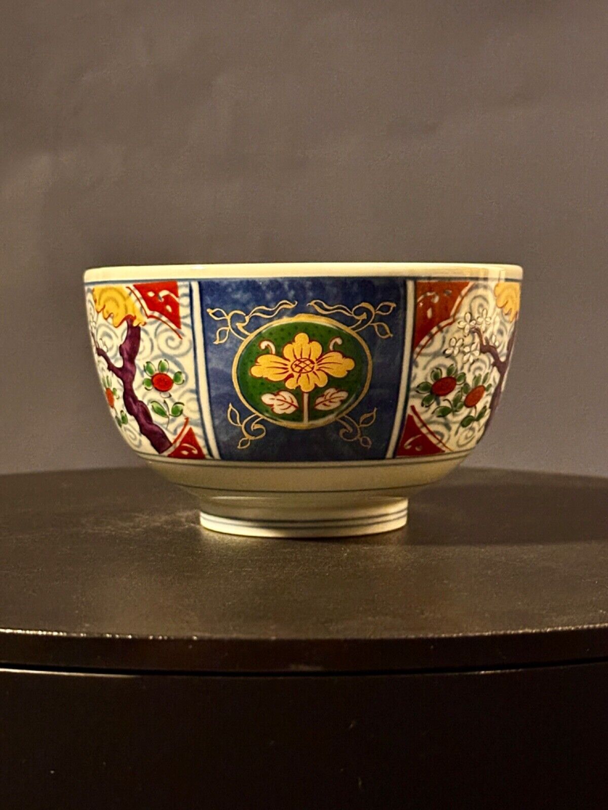 Antique Japanese Imari Ware Bowl, Edo Period Porcelain, Hand-Painted Floral Desi