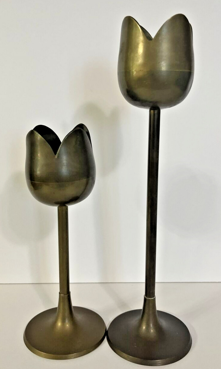 Vintage Set of 2 Midcentury Modern 1960s Solid Brass Tulip Candlestick Holders