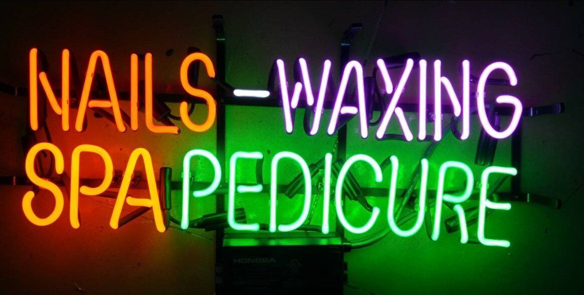 Nails Waxing Spa Pedicure Neon Light Sign 20\