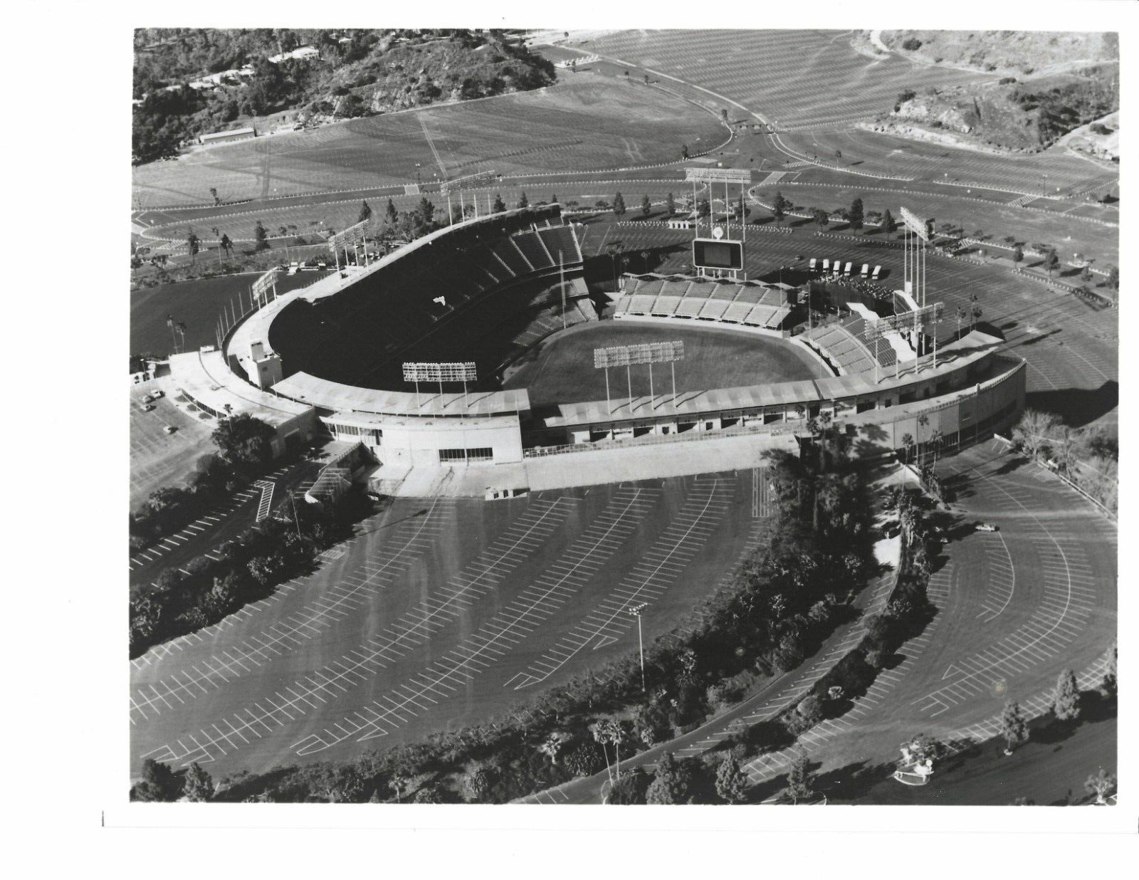 1984  Aerial view of Dodger Stadium Press Photo 8x10 B&W