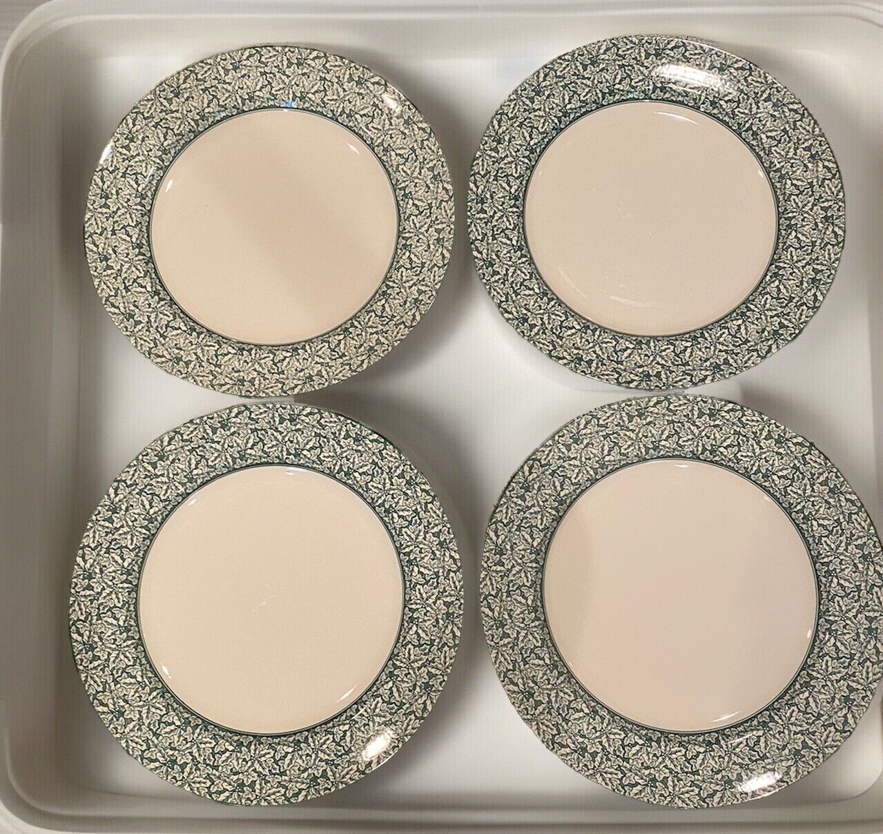 Set of 4 Spode Holly Tree Salad Plate Christmas Ceramic Green White  1884248