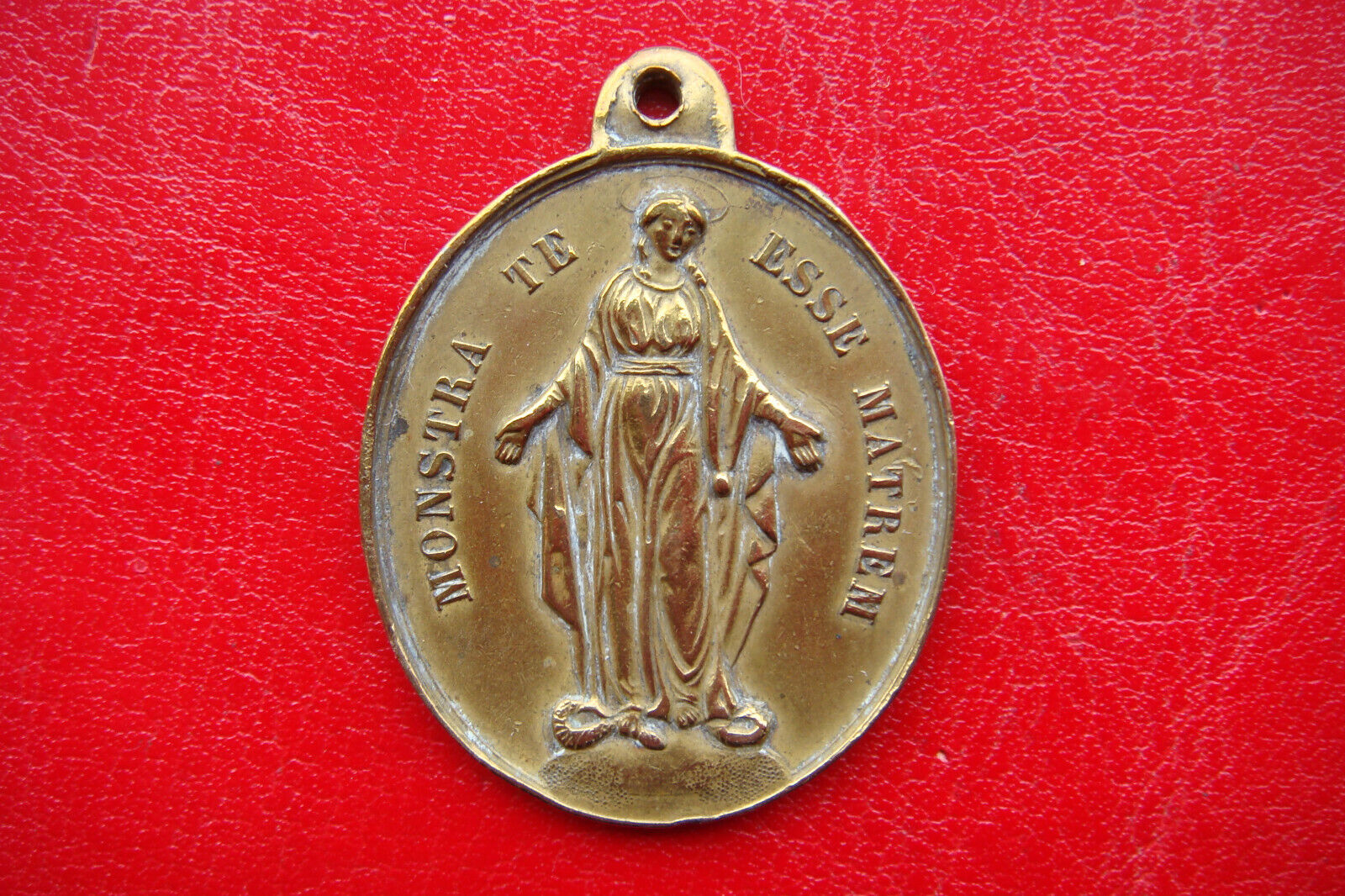 XIX CENTURY Congregation of the Children of Mary Mostra Te Esse Matrem Medal 