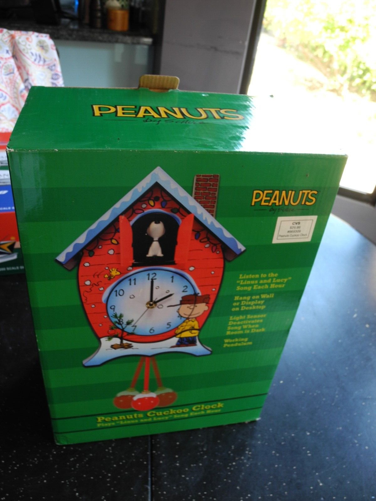 RARE Peanuts by Schulz Mark Feldstein Linus & Lucy Song Cuckoo Clock