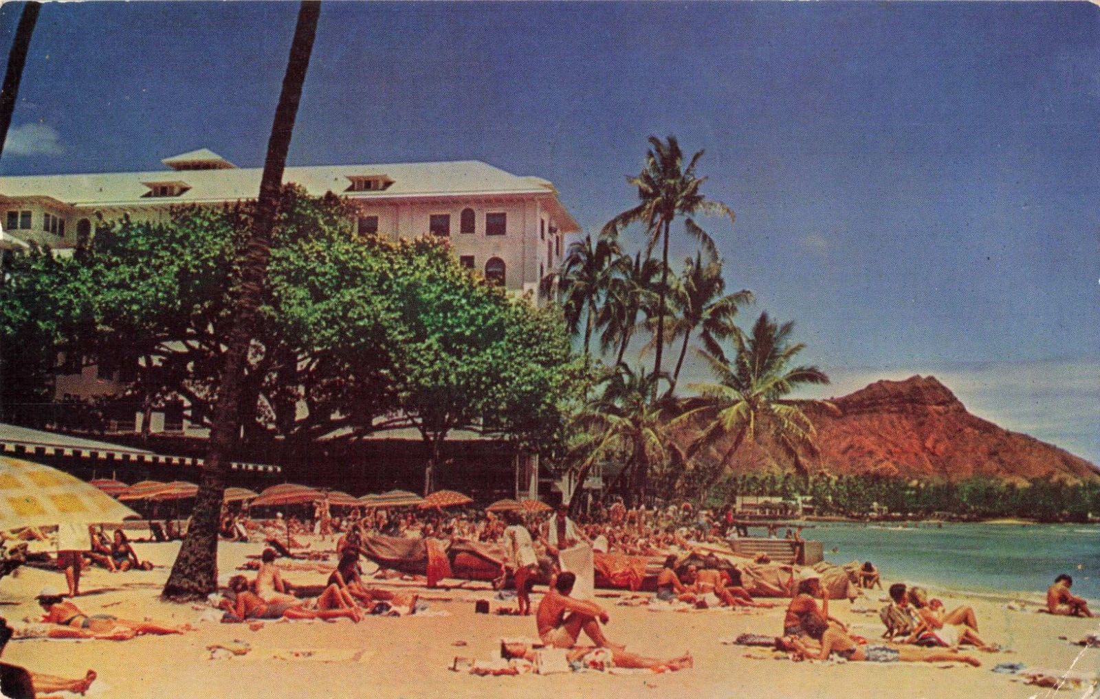 Honolulu HI Hawaii, Waikiki Beach Moana Hotel Banyan Sunbathers Vintage Postcard