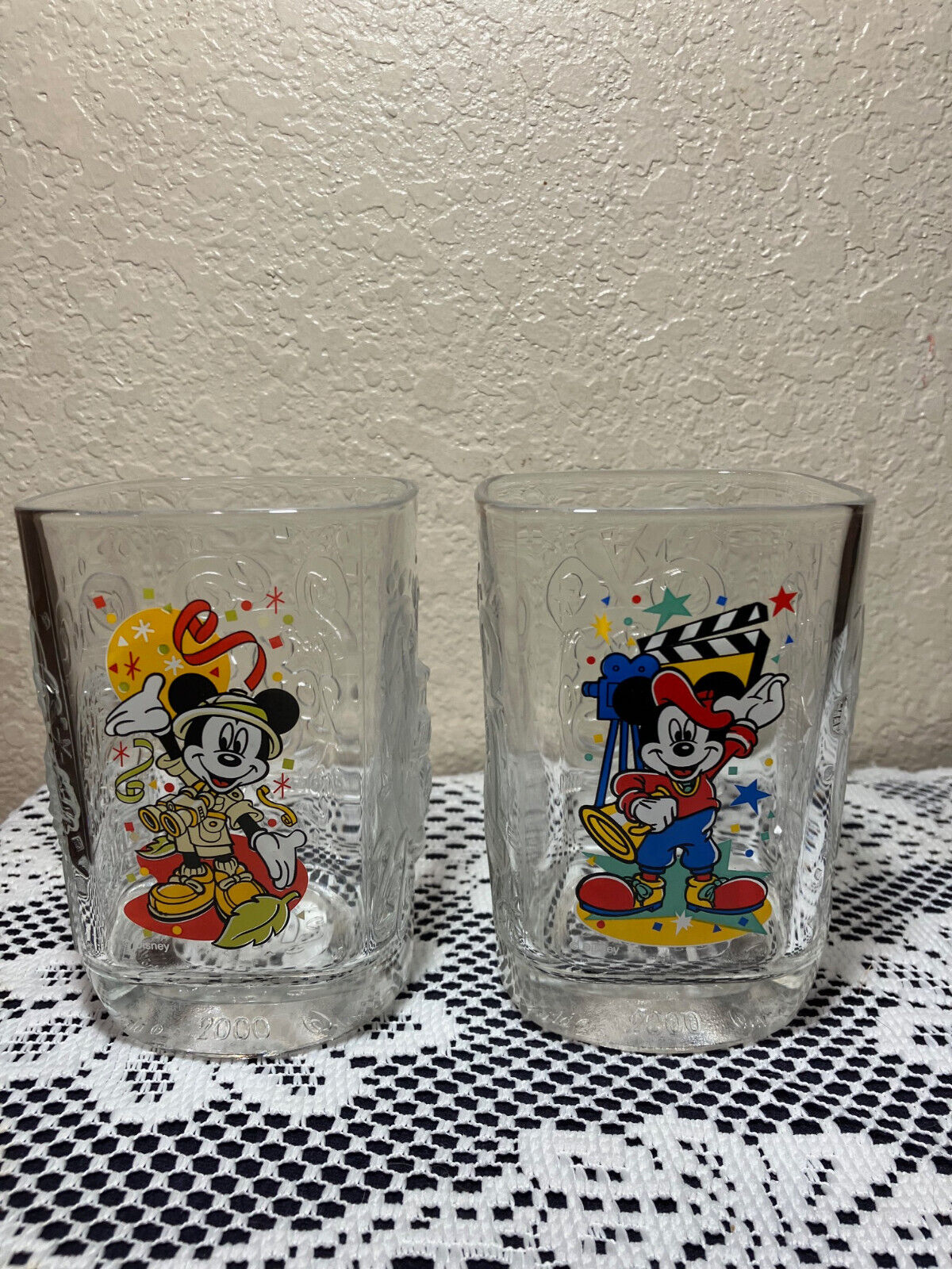 Set of 2 Vintage Walt Disney World 2000 Mickey Mouse Square Glasses.
