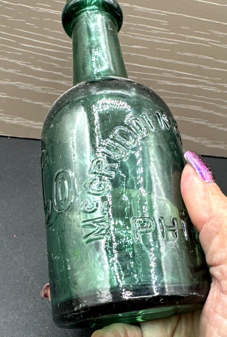 Antique Bottle McCRUDDEN CAMPBELL & Co. Soda Mineral Water