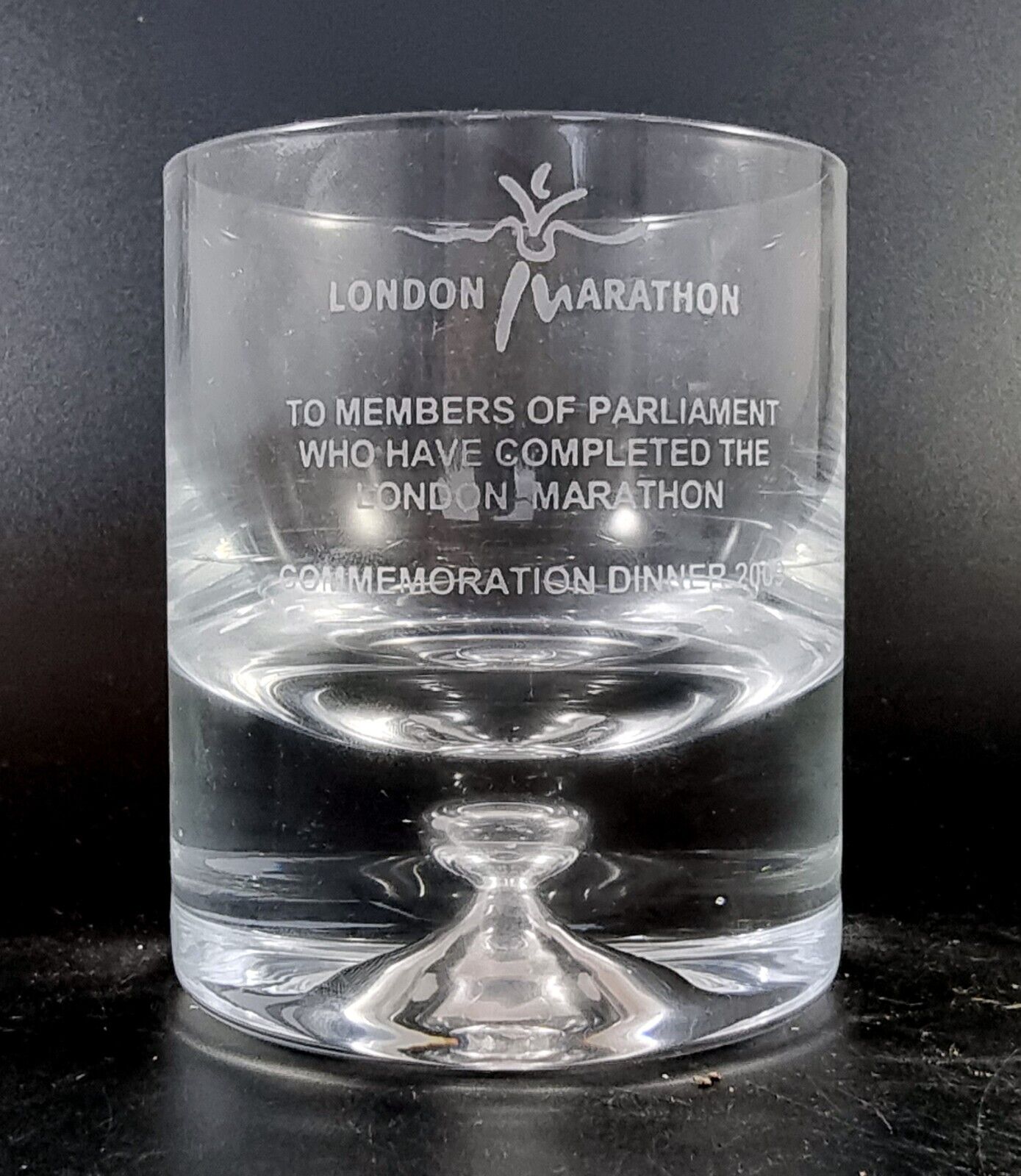 Rare London Marathon Members of Parliament Commemorative Glass 2009 Heavy Base 