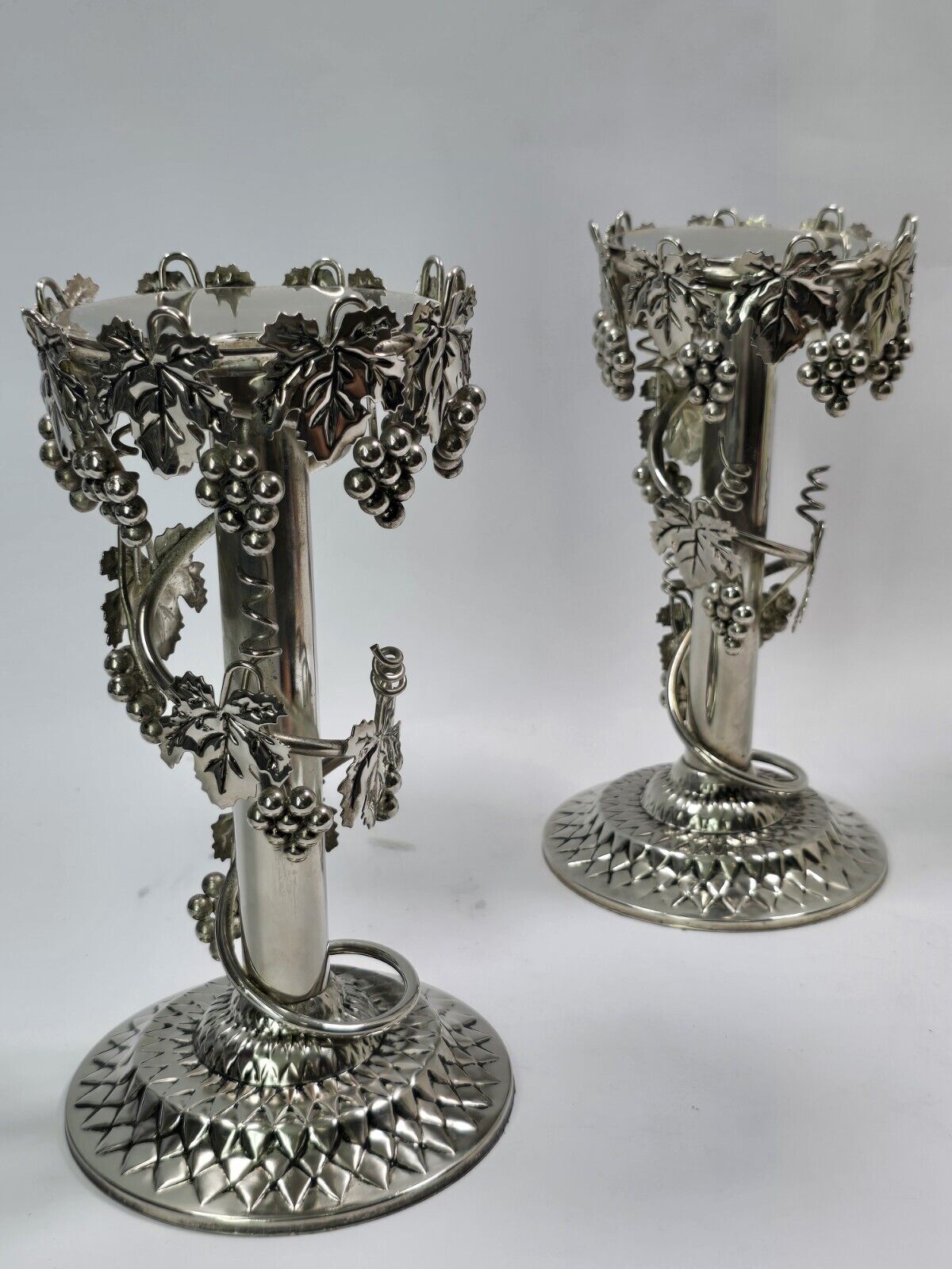 Studio Silversmiths Silverplated Grape & Vine Vintage Pair 2 Candlestick Holders