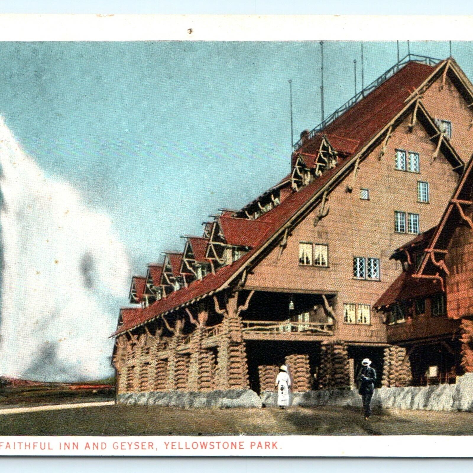c1920s Yellowstone Old Faithful Inn Geyser Haynes Photo Postcard Litho Park A32